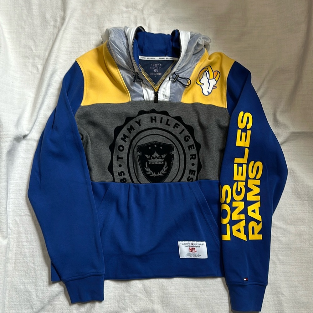 LIKE NEW!! Men’s Tommy Hilfiger NFL Los Angeles Rams Pullover Hoodie, size large